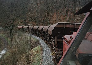 Lokfhrerperspektive Blick zurck auf den Schotterzug im Ilfelder Tal